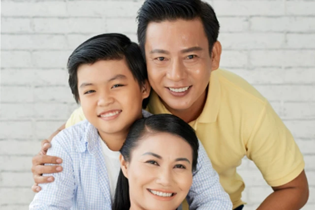Con Đầu Lòng Thường Giống Ai ?