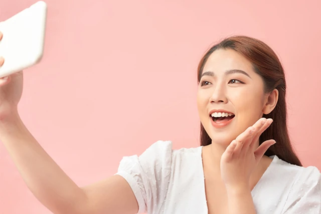 Có ai rất xinh ngoài đời nhưng lại không ăn ảnh không?