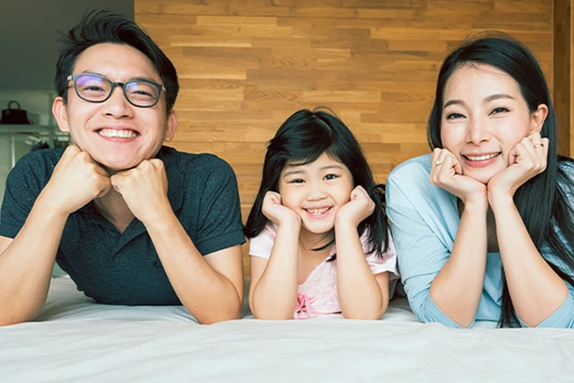 Con Đầu Lòng Thường Giống Ai ?