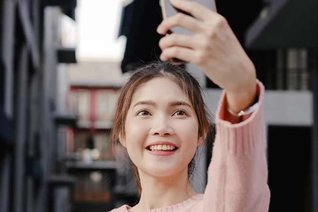 Có ai rất xinh ngoài đời nhưng lại không ăn ảnh không?