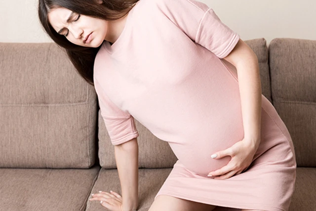 Lower Abdominal Pain During First Week of Pregnancy: 4 Cause