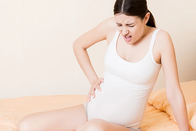 Lower Abdominal Pain During First Week of Pregnancy: 4 Cause